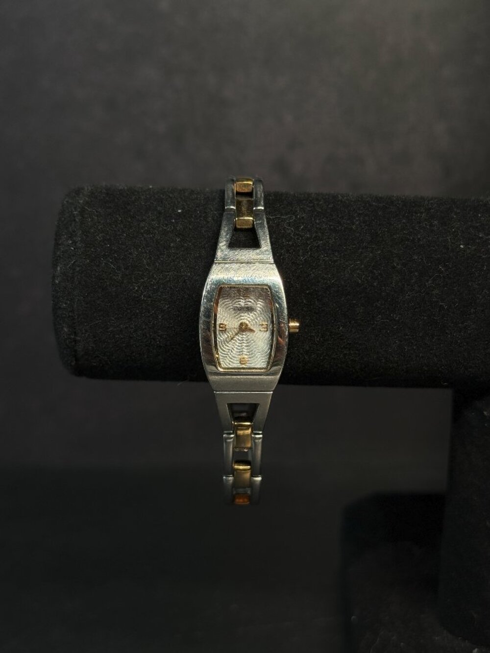Fossil F2 ES-9382 Two Tone Stainless Steel Ladies Quartz Watch
